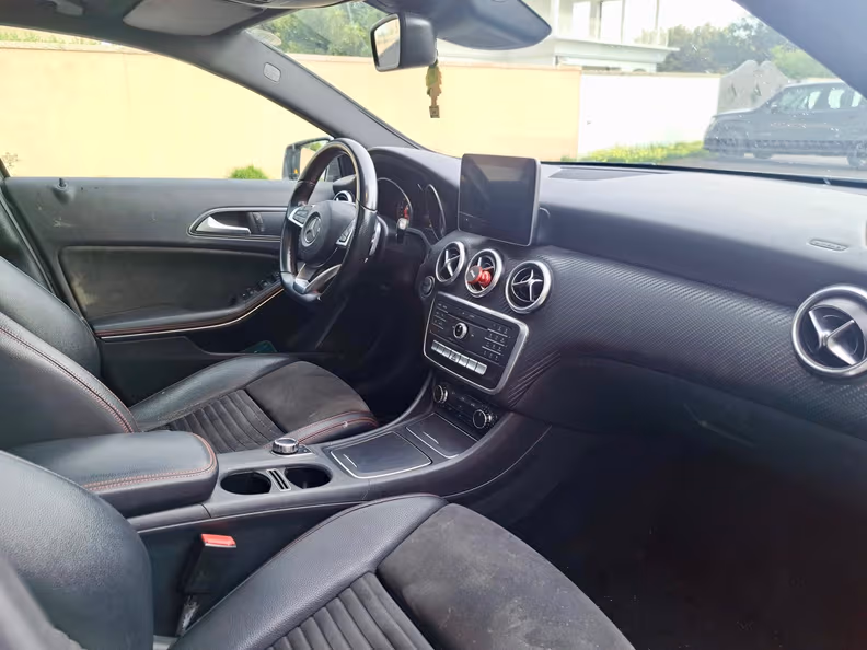 Mercedes-Benz A-Class - 35
