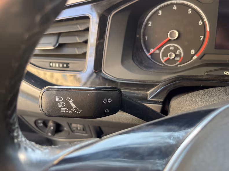 Volkswagen Polo - 22