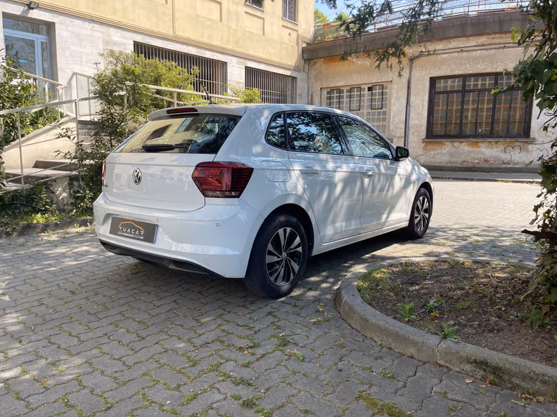 Volkswagen Polo - 5