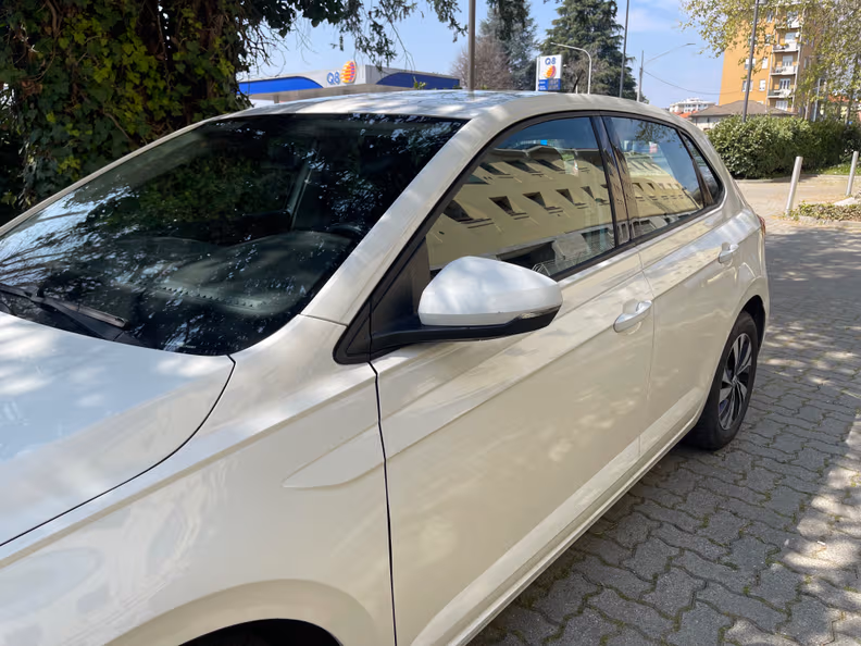 Volkswagen Polo - 38