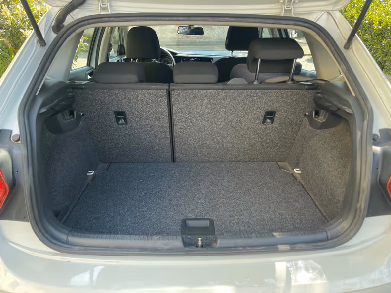 Volkswagen Polo - 9