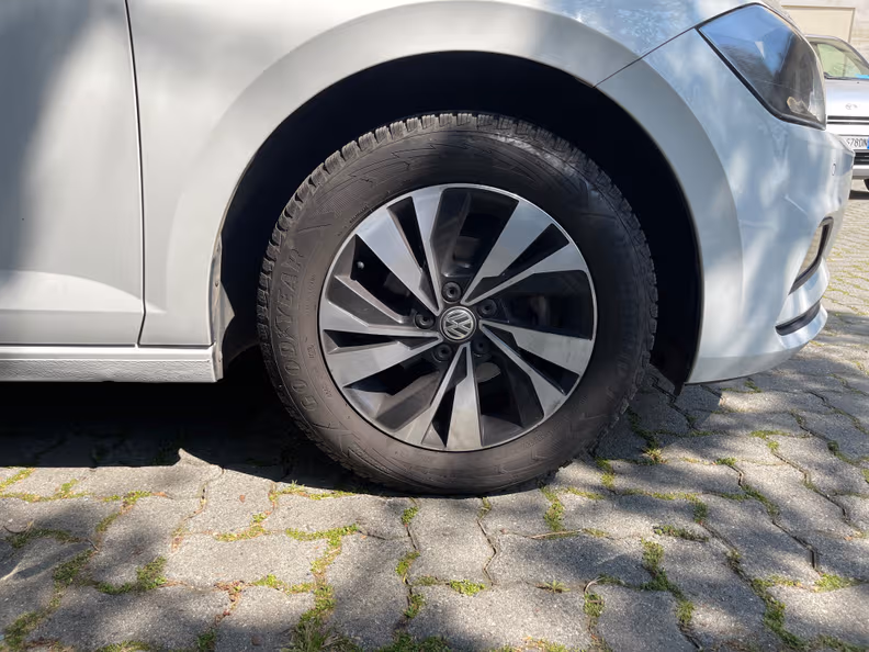 Volkswagen Polo - 42