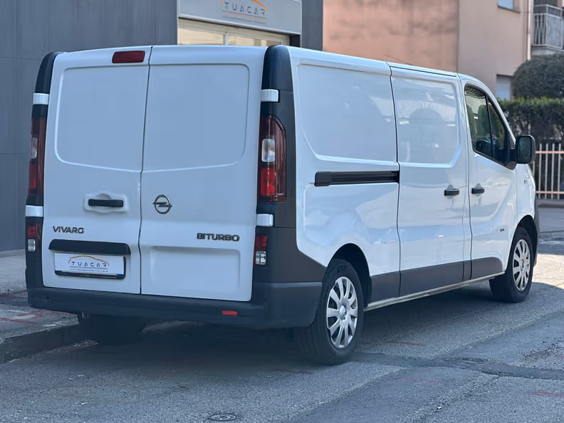 Opel Vivaro - 4