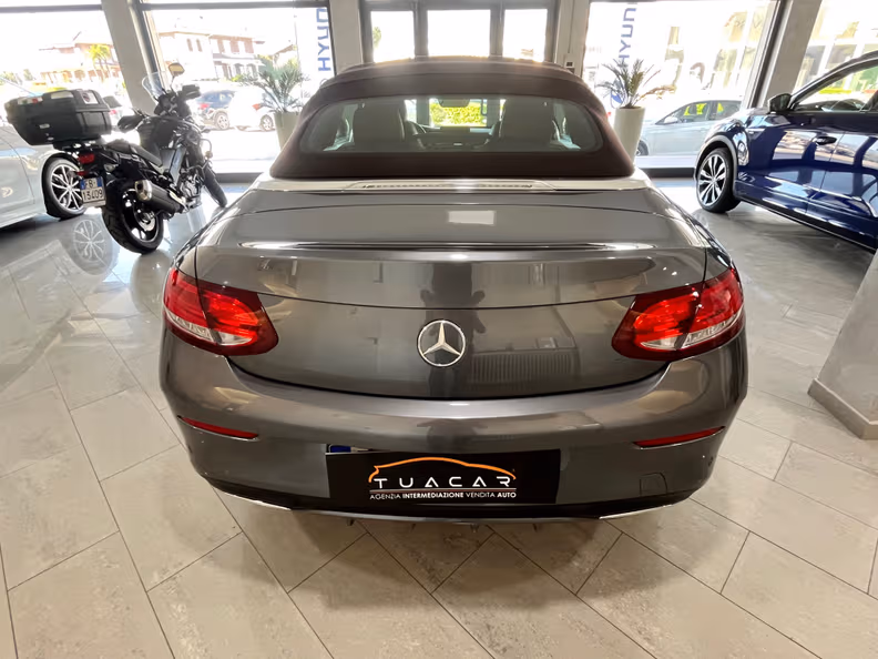 Mercedes-Benz C-Class - 5