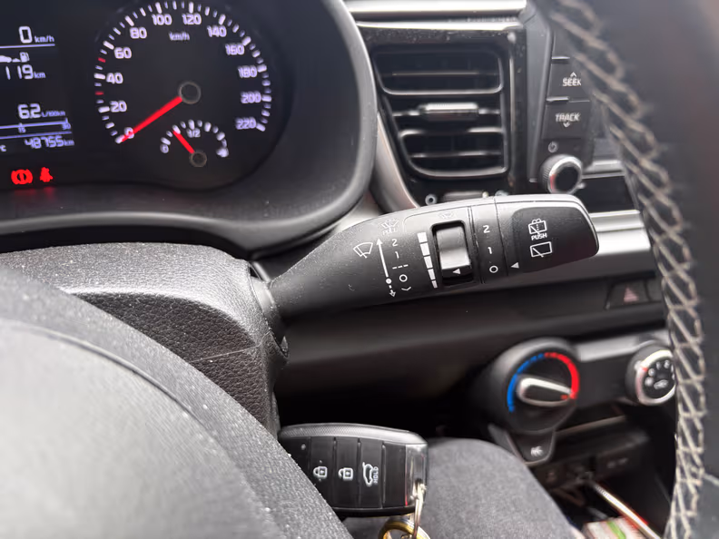 Kia Rio - 31