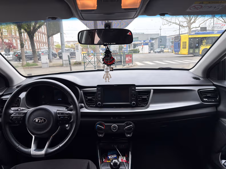 Kia Rio - 16