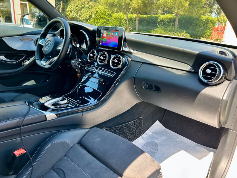 Mercedes-Benz C-Class - 17