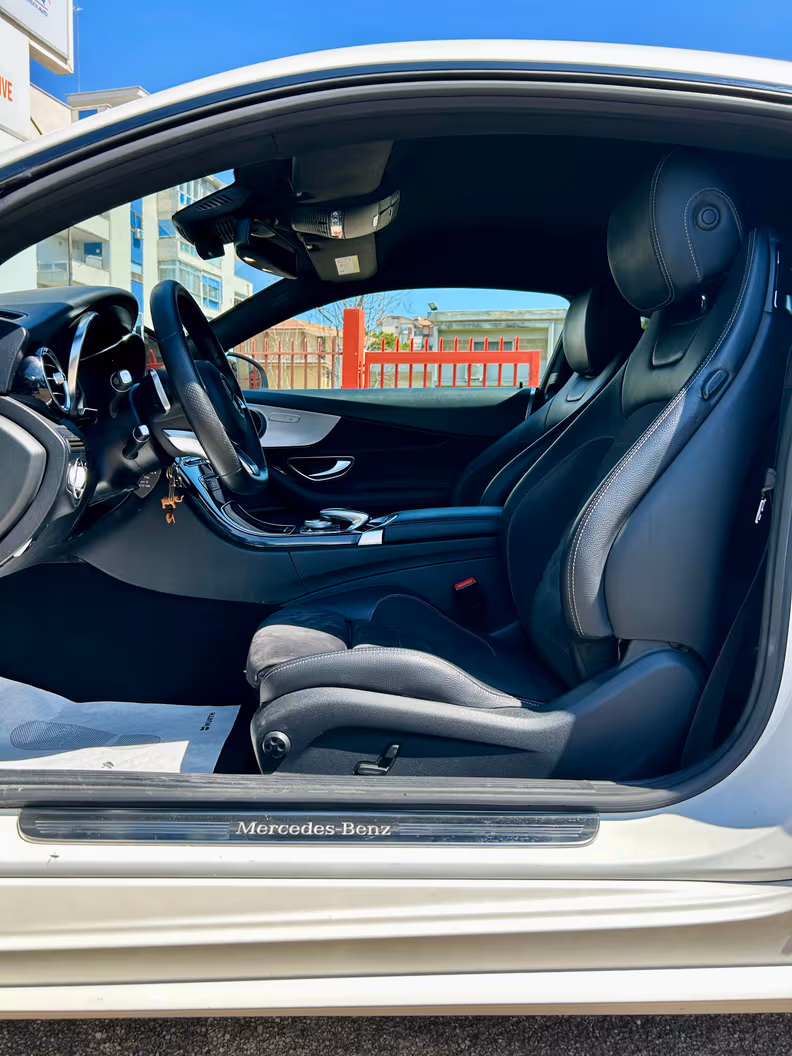 Mercedes-Benz C-Class - 16