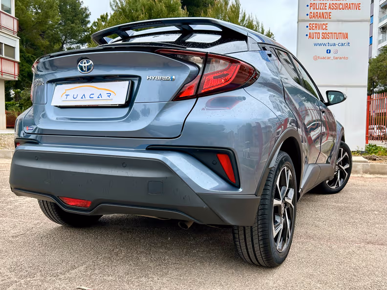 Toyota C-HR - 9