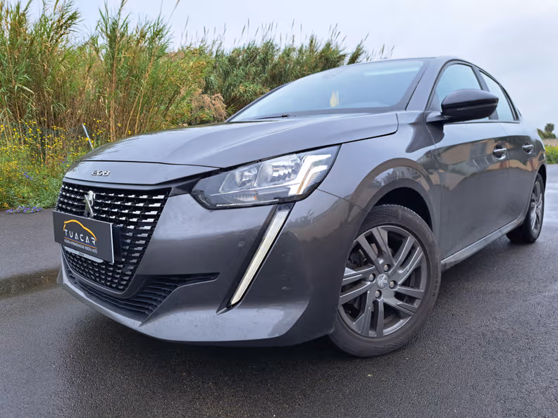 Peugeot 208 - 9