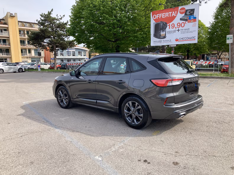 Ford Kuga - 8