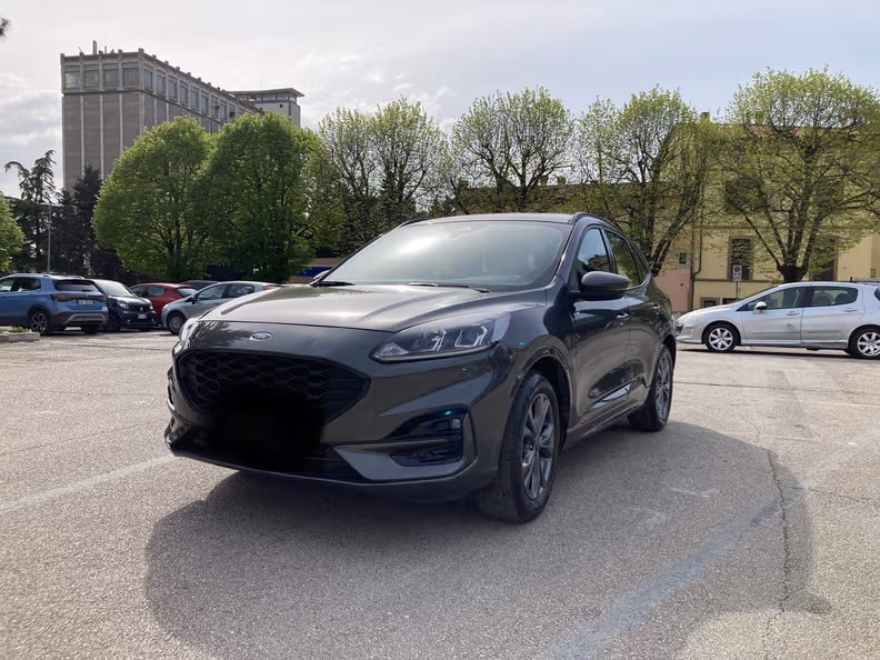 Ford Kuga - 4