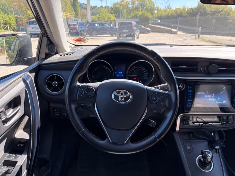 Toyota Auris - 8