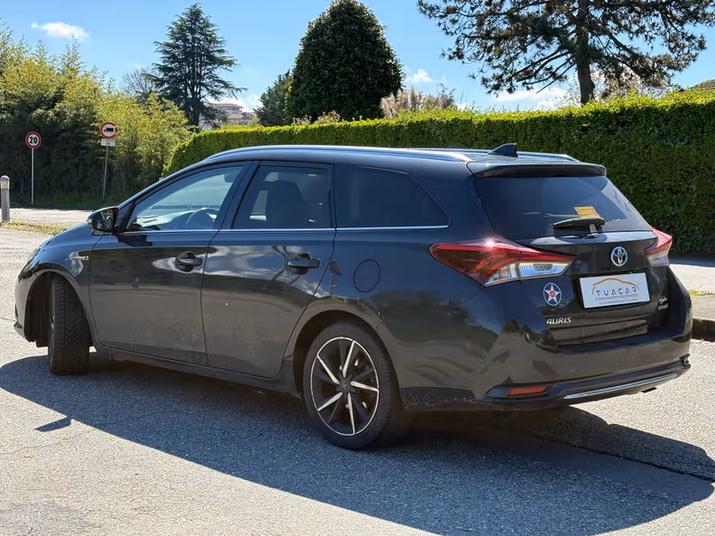 Toyota Auris - 5