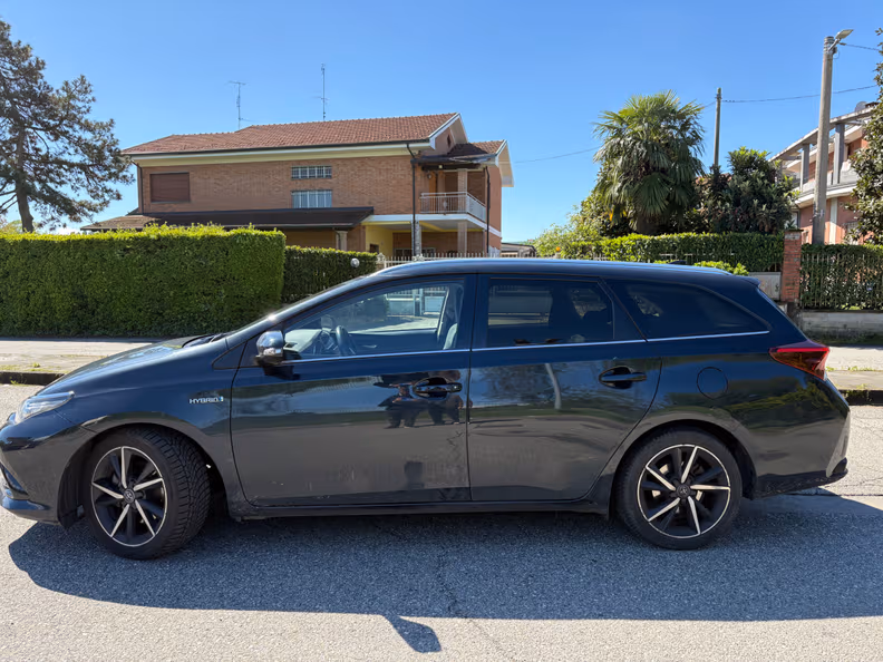 Toyota Auris - 17