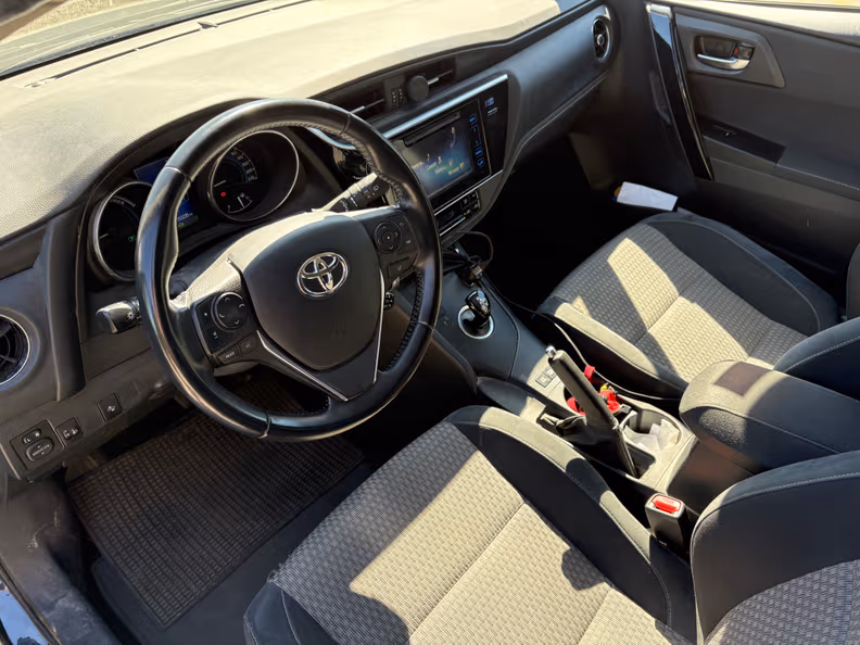 Toyota Auris - 7