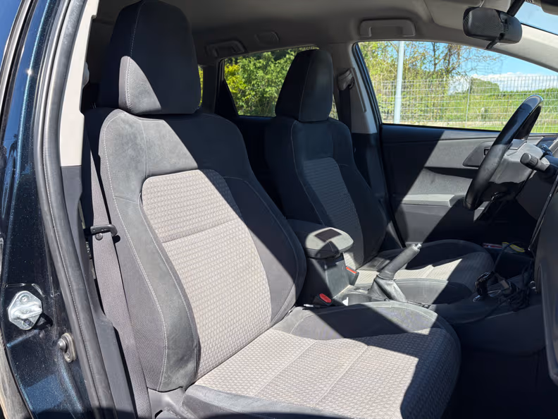 Toyota Auris - 11