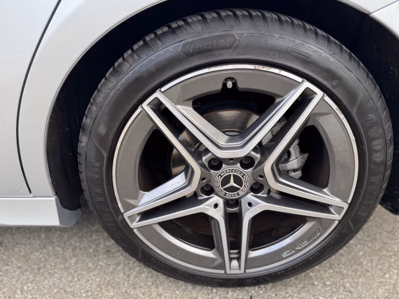Mercedes-Benz A-Class - 10