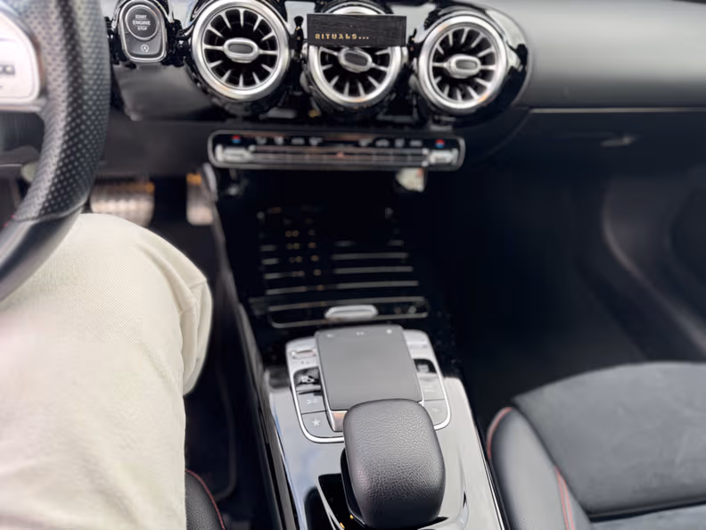 Mercedes-Benz A-Class - 28