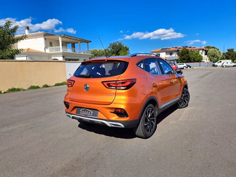 MG ZS - 5