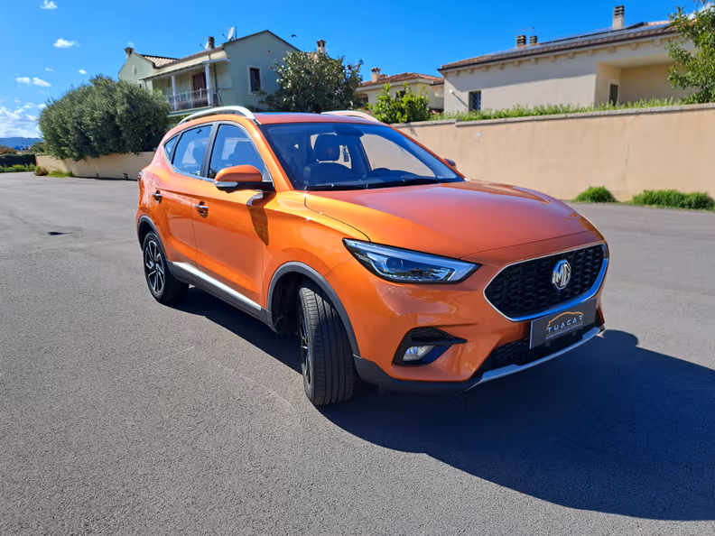 MG ZS - 3