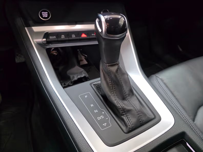 Audi Q3 - 10