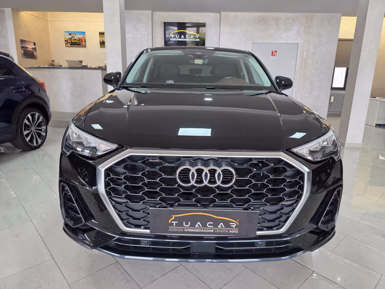 Audi Q3 - 4