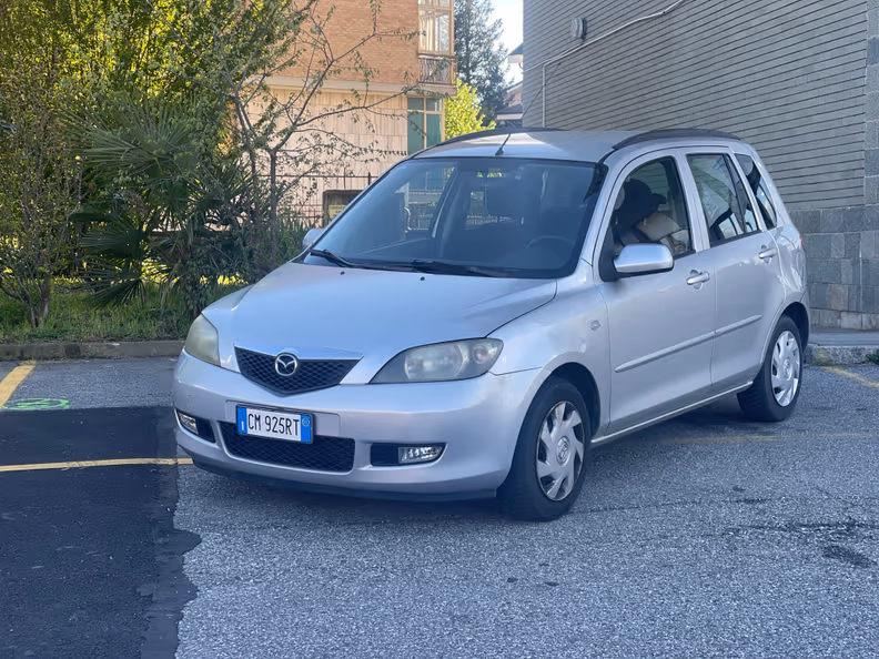 Mazda 2 / 2 Hybrid - 1