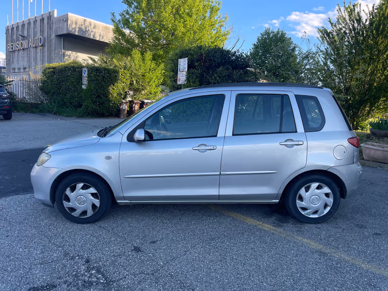 Mazda 2 / 2 Hybrid - 29