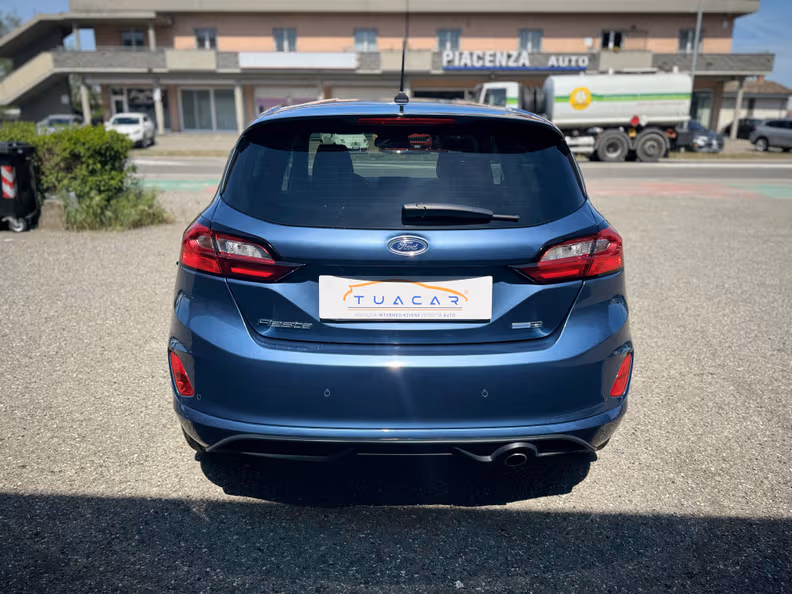 Ford Fiesta - 4
