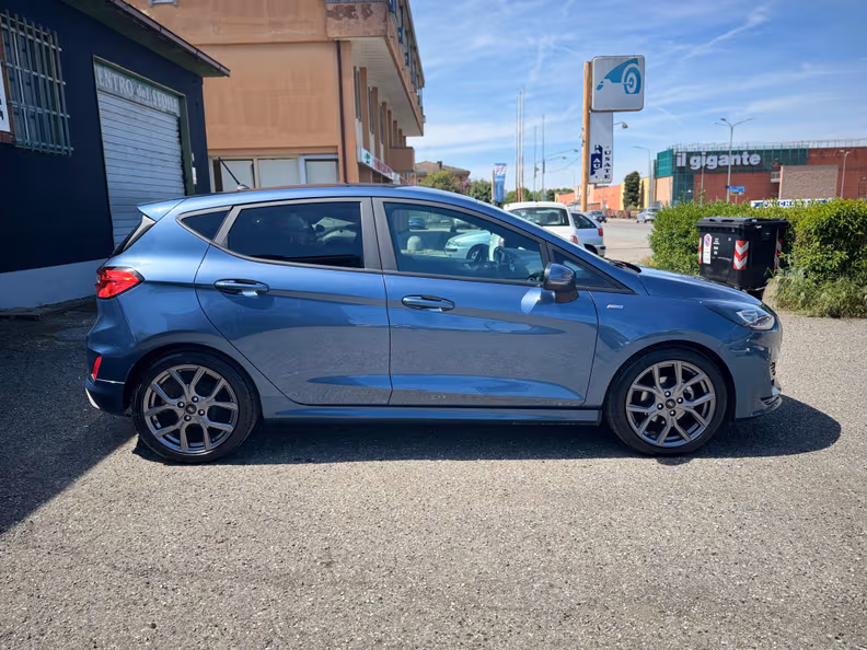 Ford Fiesta - 6