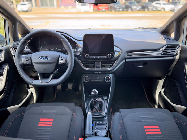 Ford Fiesta - 21