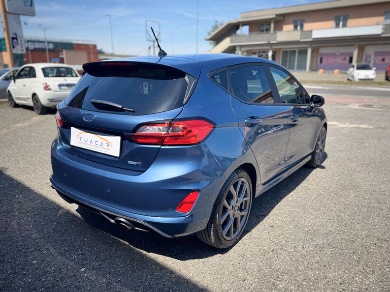 Ford Fiesta - 5