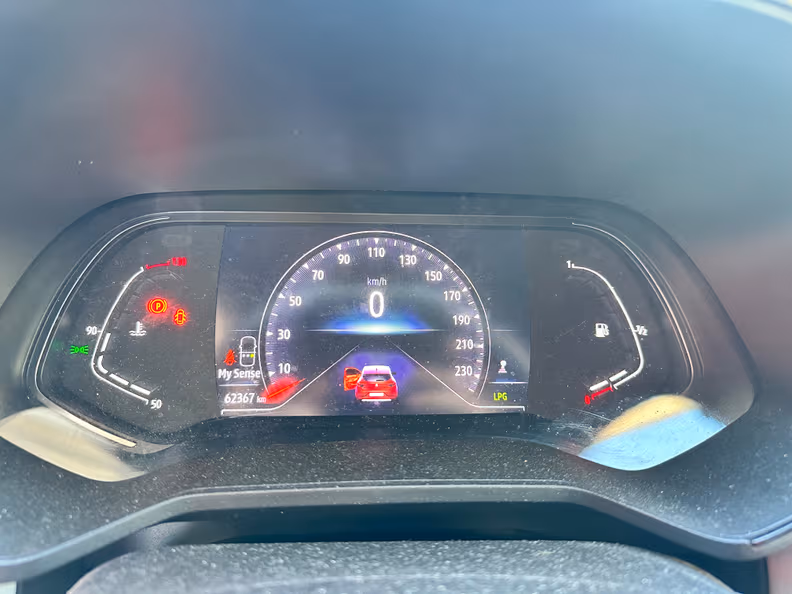 Renault Clio - 12