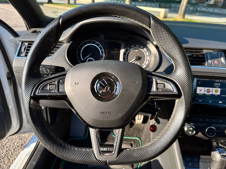 Škoda Octavia - 10