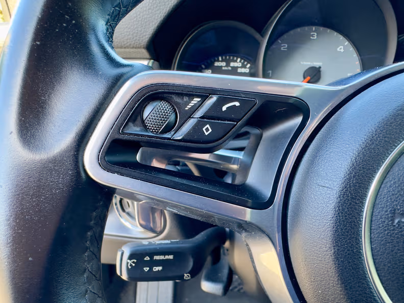 Porsche Macan - 19