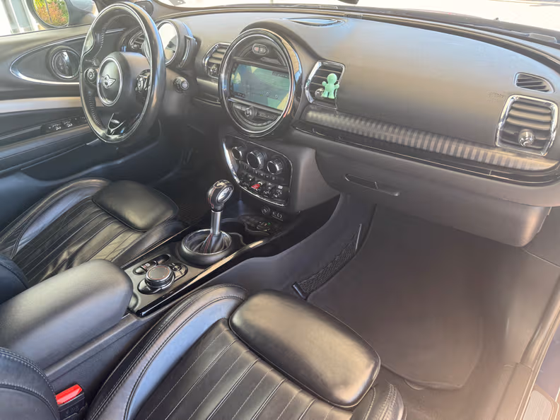 MINI Clubman - 8