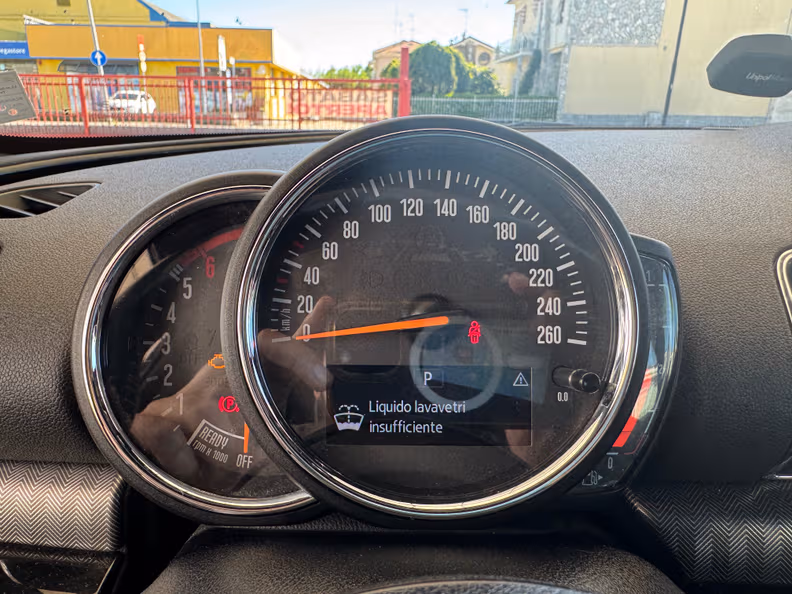 MINI Clubman - 12