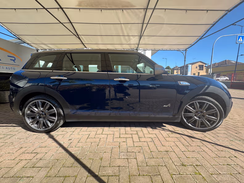 MINI Clubman - 18