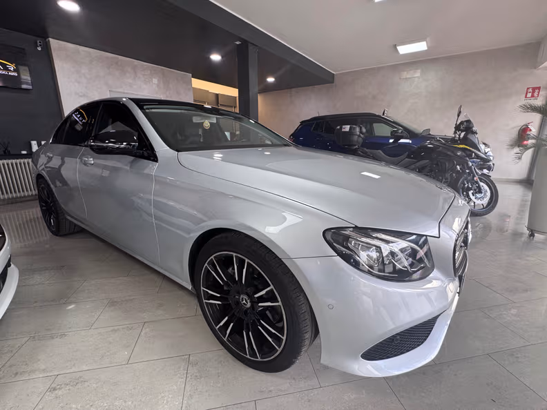 Mercedes-Benz E-Class - 5
