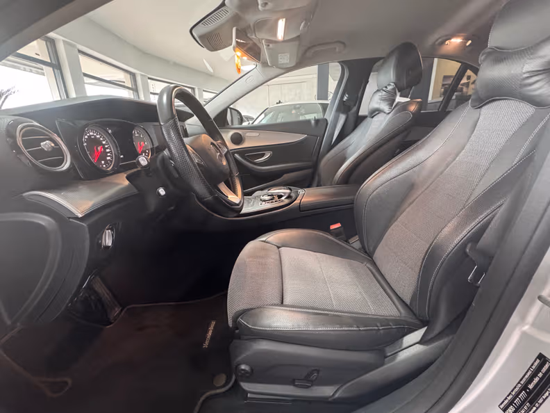 Mercedes-Benz E-Class - 11
