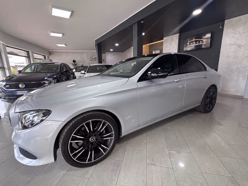 Mercedes-Benz E-Class - 1