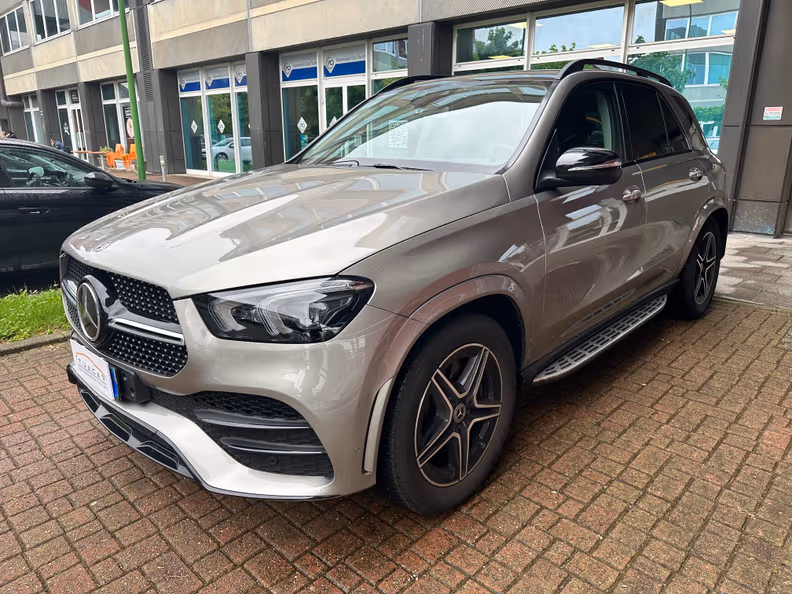 Mercedes-Benz GLE-Class - 16