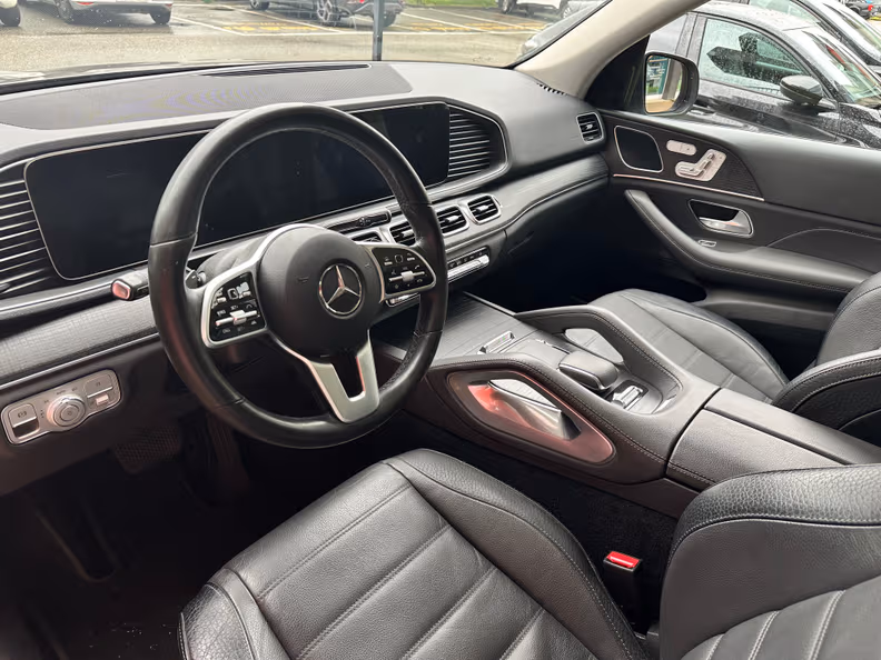 Mercedes-Benz GLE-Class - 24