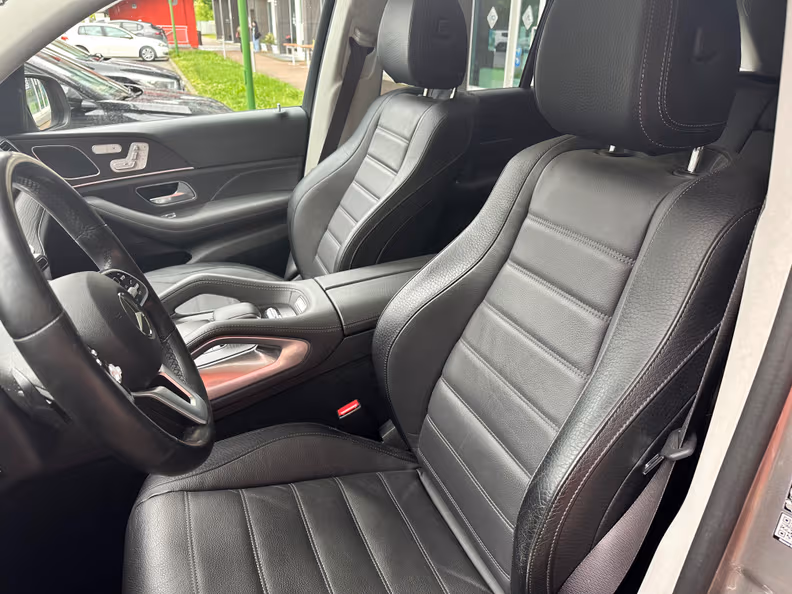 Mercedes-Benz GLE-Class - 14