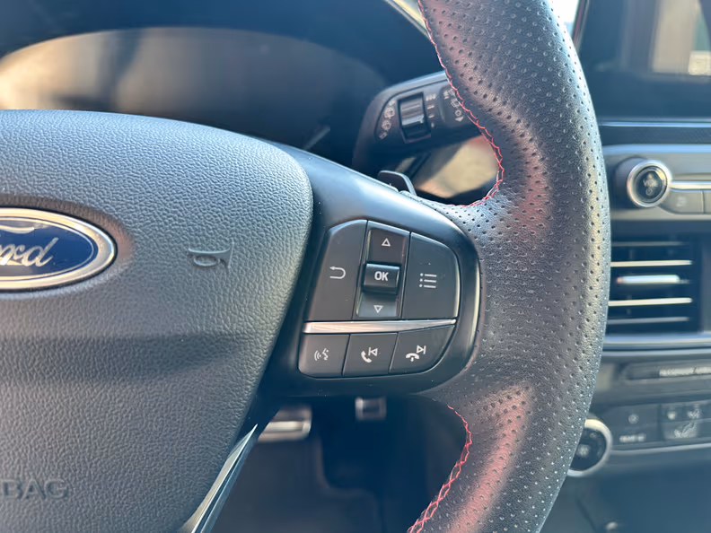 Ford Focus - 12