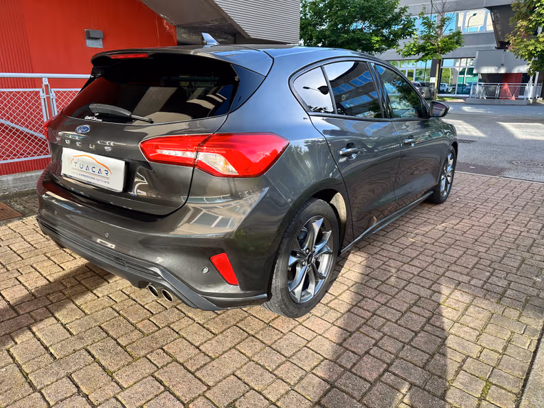 Ford Focus - 6