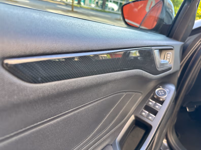 Ford Focus - 21