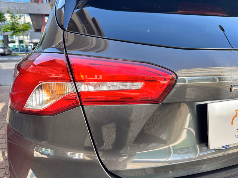 Ford Focus - 19