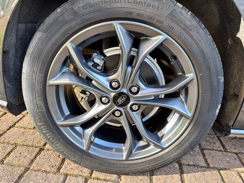 Ford Focus - 7